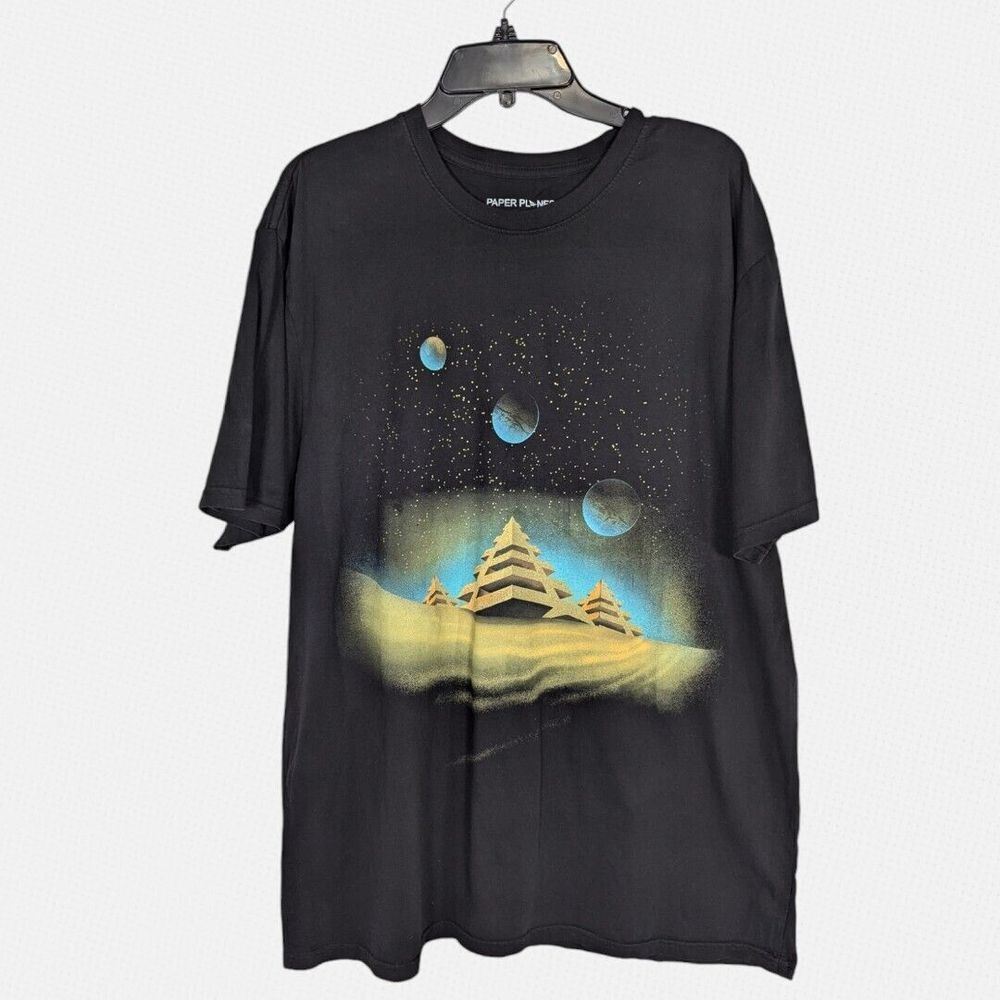 Paper Plane Tee Xl Pyramids Black Valley Of Kings